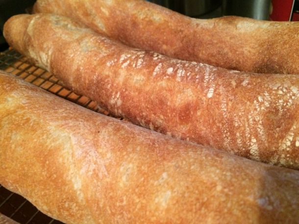 Who doesn’t love a warm, crusty baguette? With a little patience (and maybe some floury forearms), you can master these bakery-worthy baguettes at home.