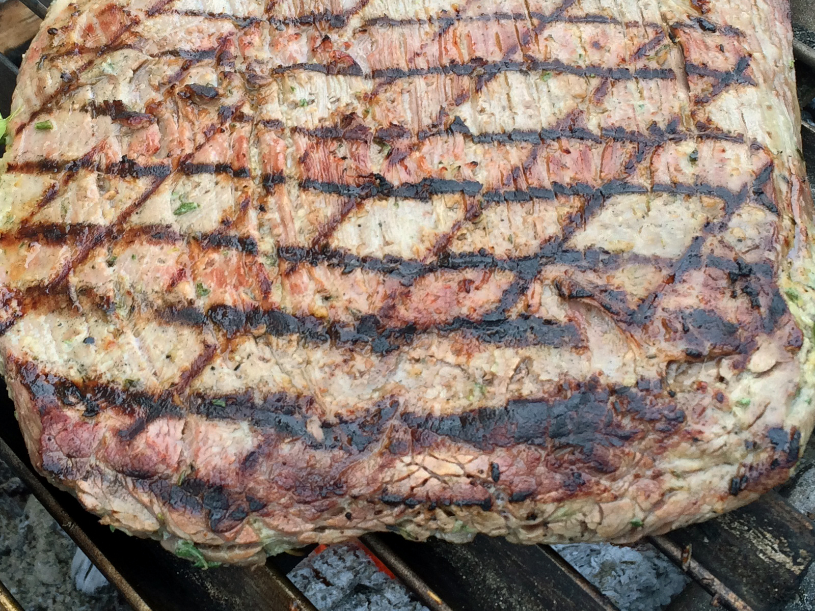 Eric’s Favorite Flank Steak is the ultimate wet rub recipe! With fresh rosemary, garlic, and shallots, it’s a surefire way to transform a simple cut of meat into a flavor explosion.