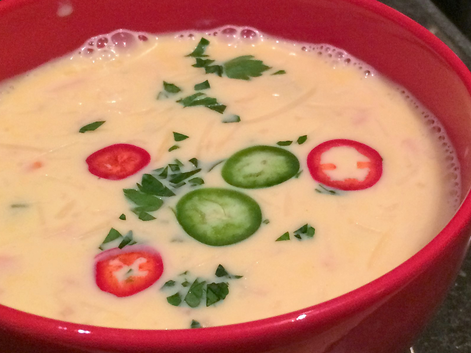 This Canadian Cheese Soup is pure creamy comfort! It’s the recipe I learned in high school and never dared to change. Packed with Velveeta, tender veggies, and a touch of nostalgia, it pairs perfectly with your favorite sandwich.